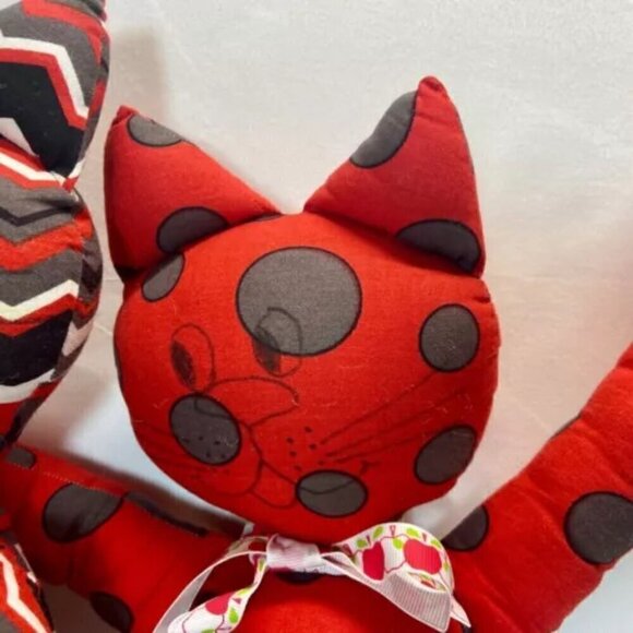 Kitty Cat Stuffed Animal Shelf Sitters Farm House Decor Hugging Arms Kitty's 21” - Picture 4 of 6